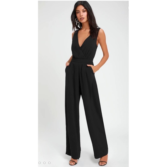 Lulus Pants - 🆕 Lulu's Kiska Black Lace Wide-Leg Jumpsuit XS